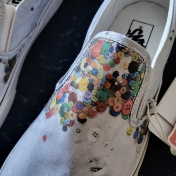 Vans MOCA Classic Slip On Breanna Young Nimbus Clouds buttons 102024 - Picture 3 of 8